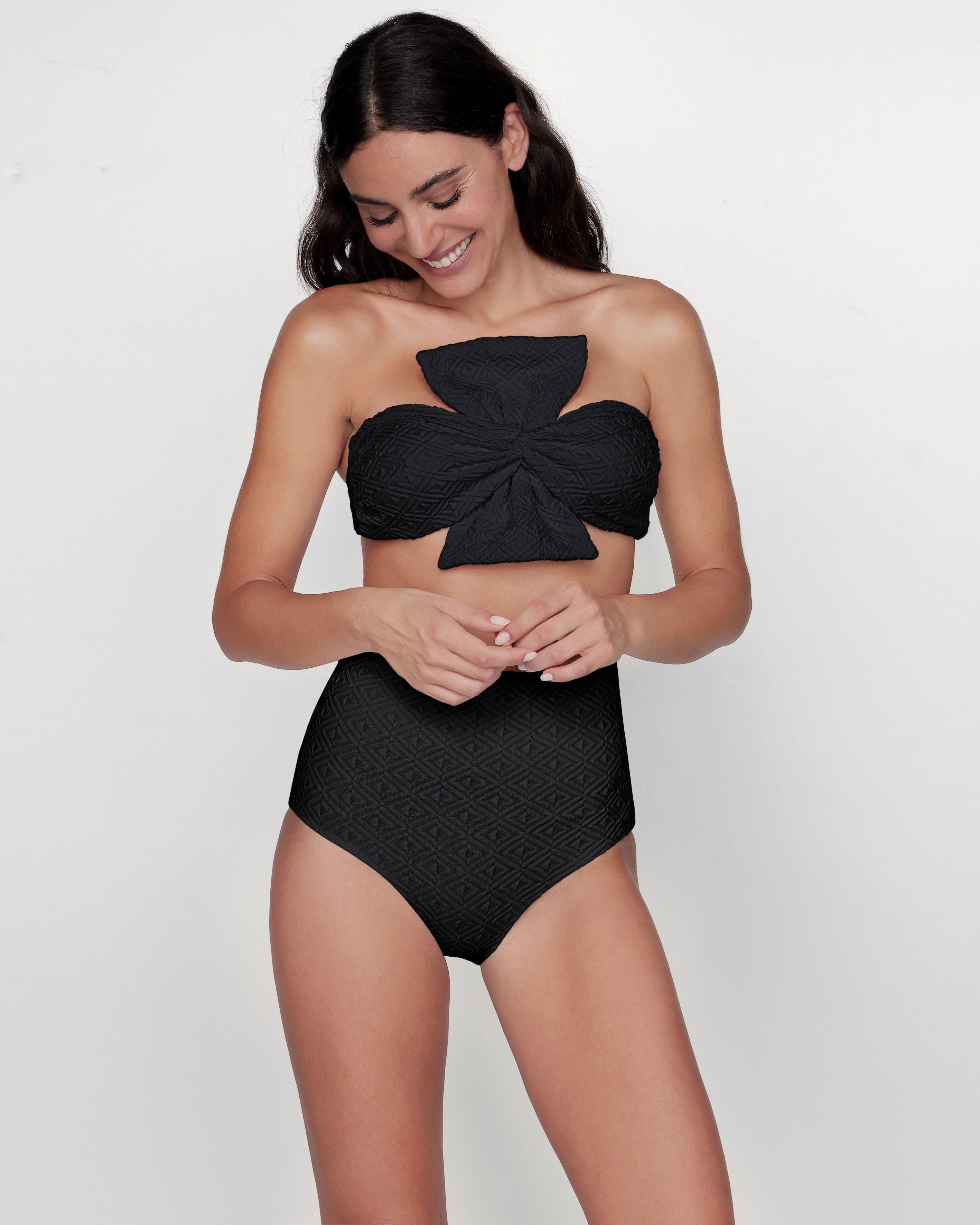Bikini Luxe Schwarz Alvaraz Saint Barth GirlsMustHave 